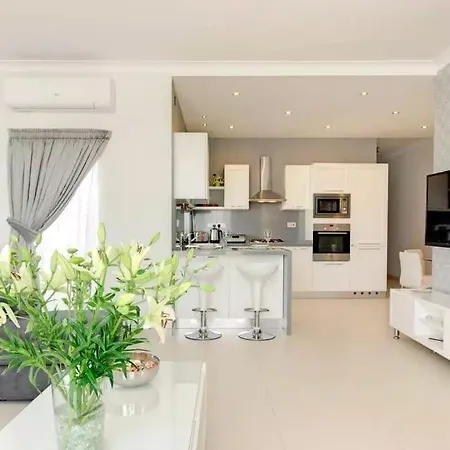 Penthouse With Picturesque Garden And Bayviews Apartment Marsaskala Exterior photo