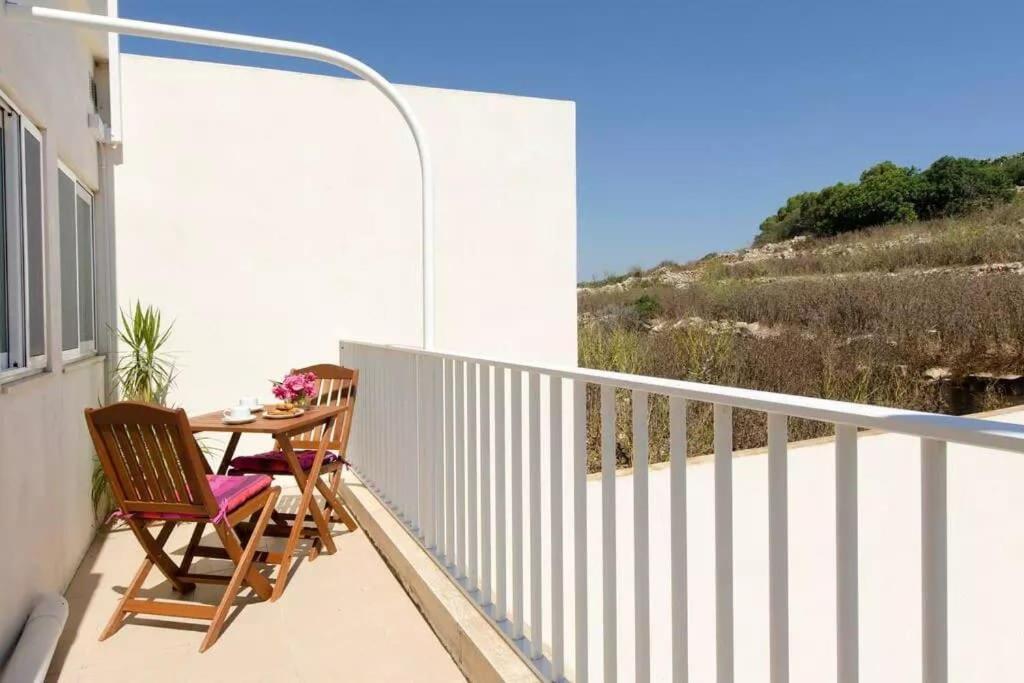 Penthouse With Picturesque Garden And Bayviews Apartment *